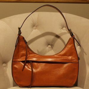 HOBO Brand Prevail Crescent Genuine leather bag New with Tags